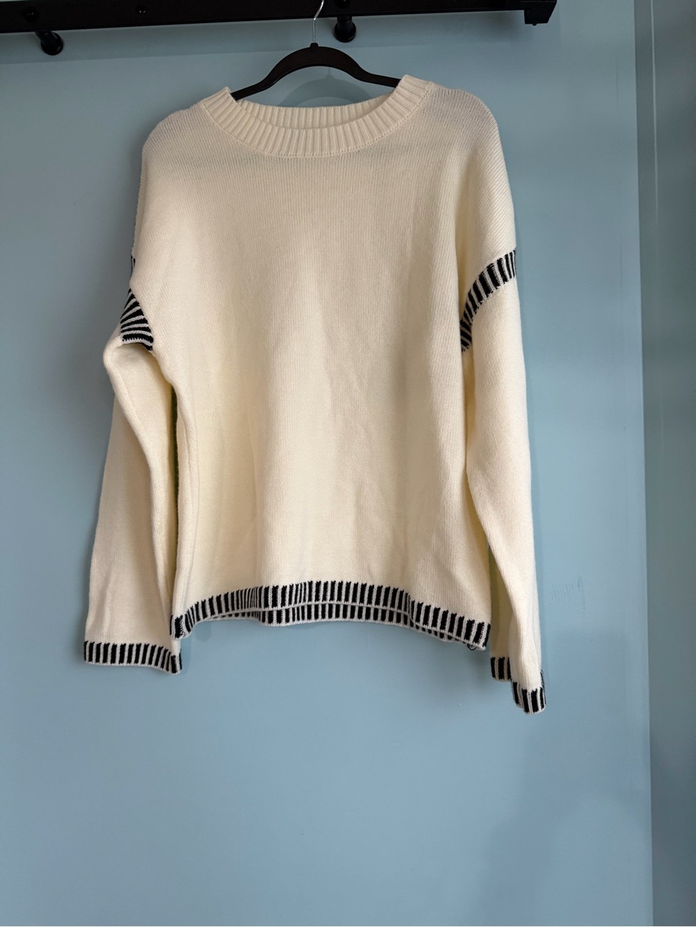 DOKOTOO Cream Black Contrast Knit Sweater Size L Oversized Drop Shoulder